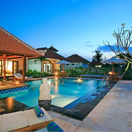 Pondok Jenggala Lembongan Exterior photo