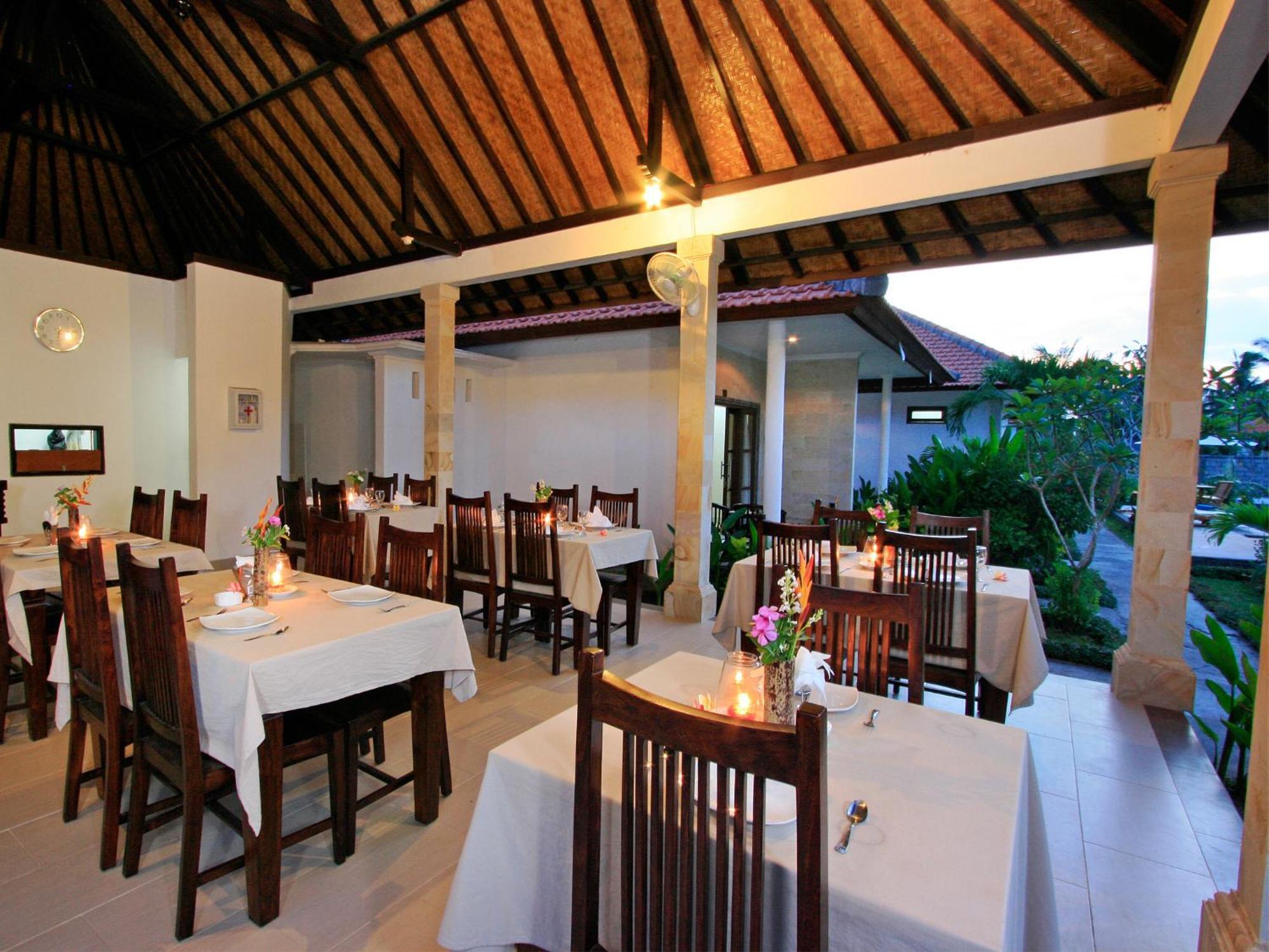 Pondok Jenggala Lembongan Exterior photo